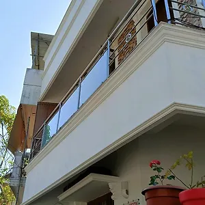 Couette-café Juliet's, Kochi